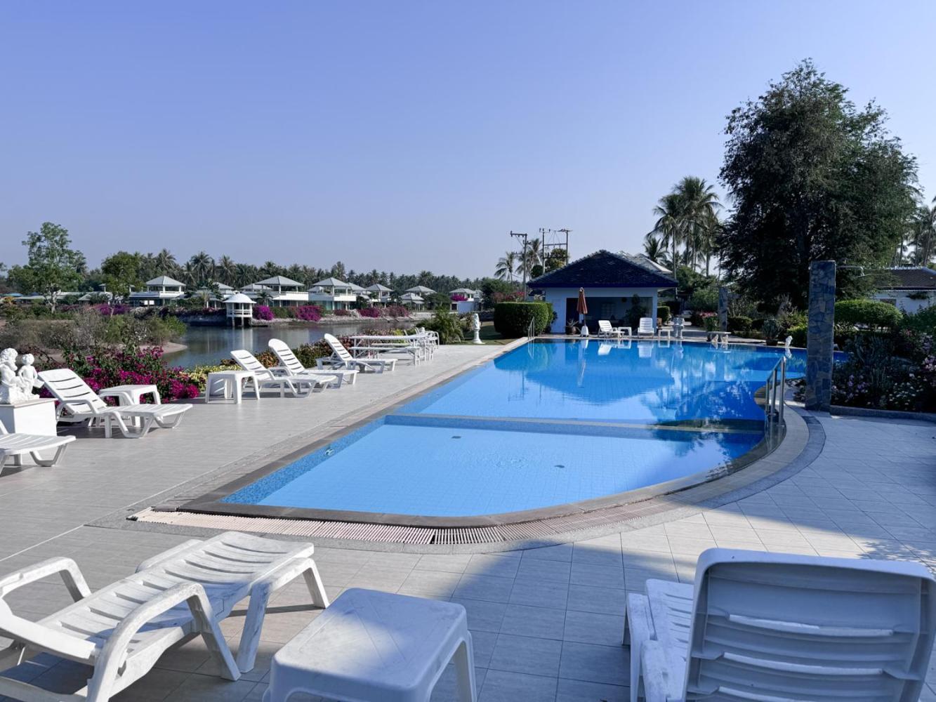 Absolute Beachfront Villa Ban Huai Yang Экстерьер фото