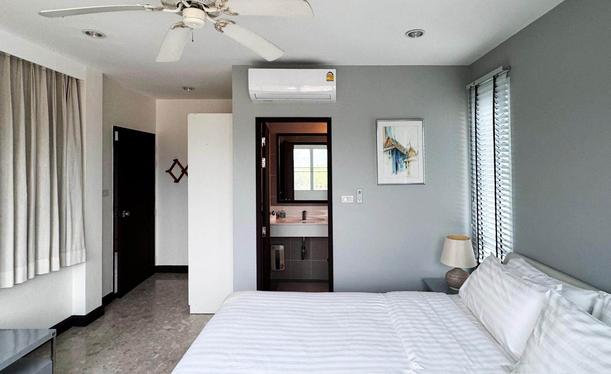 Absolute Beachfront Villa Ban Huai Yang Экстерьер фото