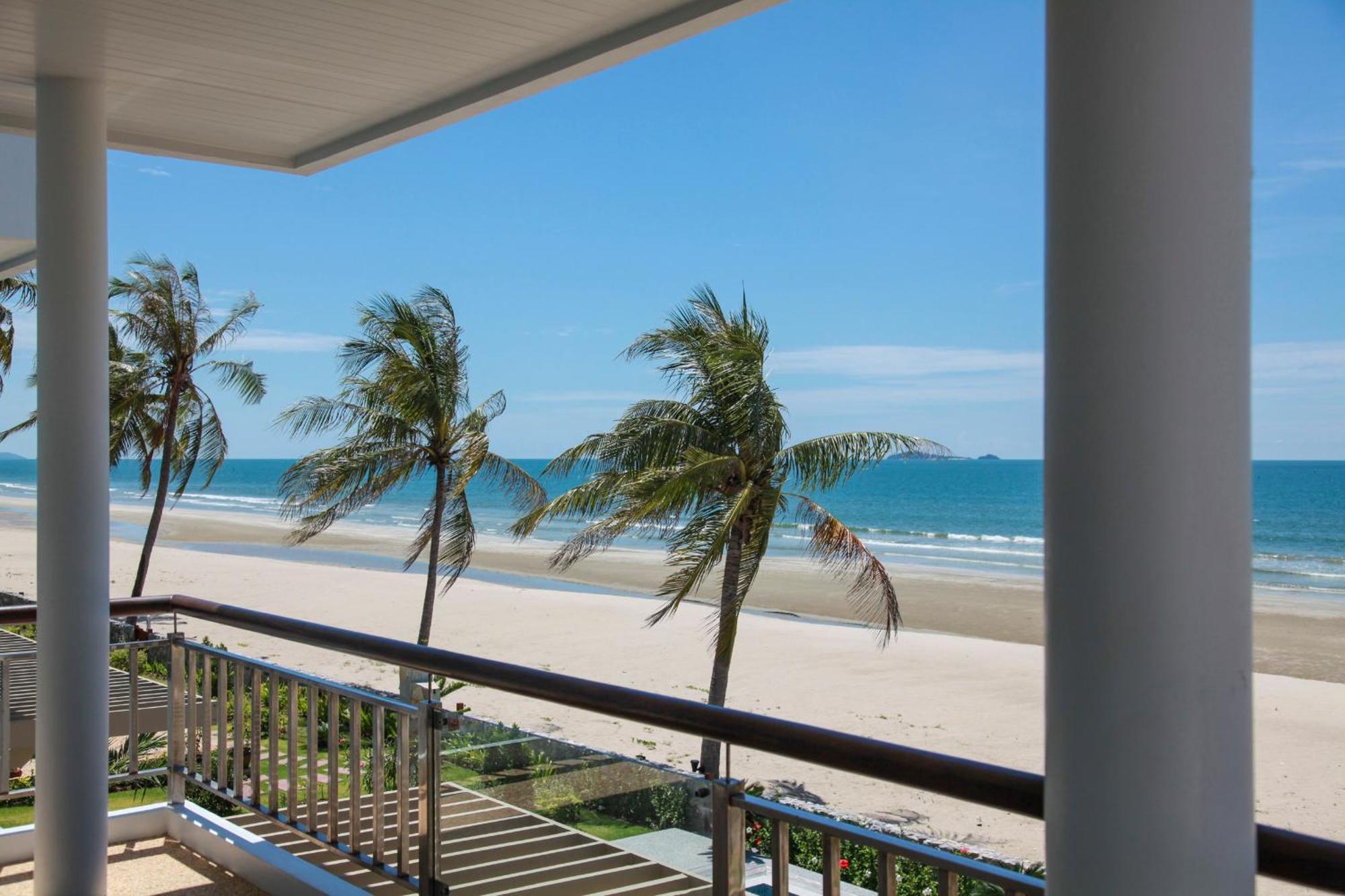 Absolute Beachfront Villa Ban Huai Yang Экстерьер фото
